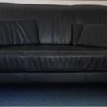 Spende 1 x Schwarzes Kunstledersofa Gebrauchter guter Zustand 1 x Dazugehöriger Sessel
