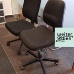 in München werden zwei Bürostühle gespendet