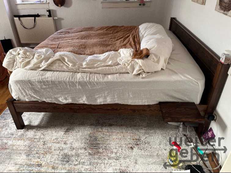 Doppelbett in Stuttgart