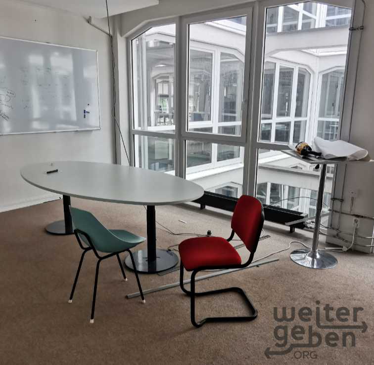 Büro- + Besprechungsstühle  – Spende in Bremen