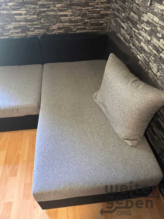 Couch mit Schlaffunktion in Idstein. Wörsdorf