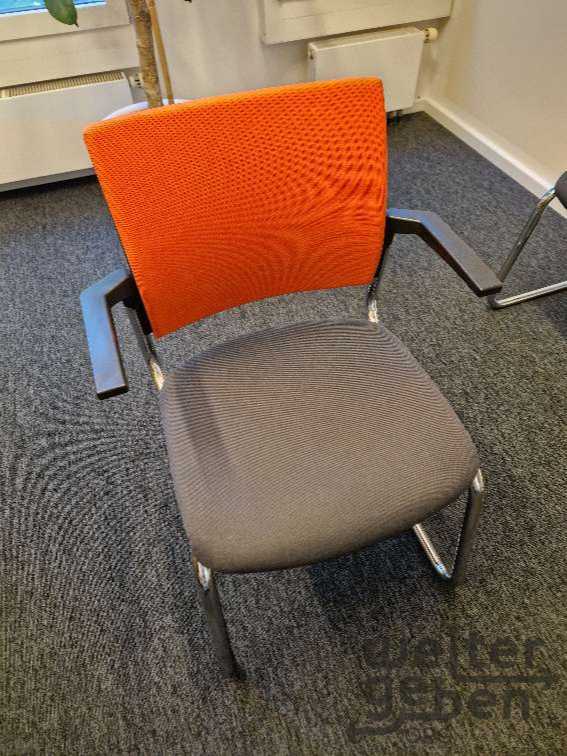 Freischwinger Stühle in Hamburg