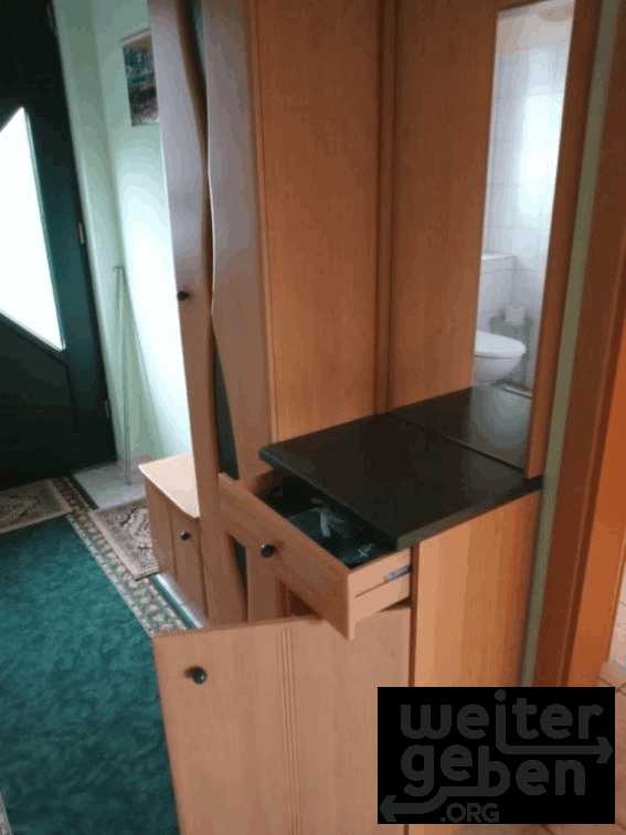 Garderobe – Spende in Kremmen