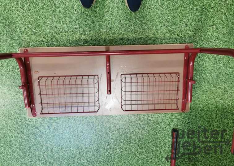 Grundschultische – Spende in Hüttenberg-Rechtenbach