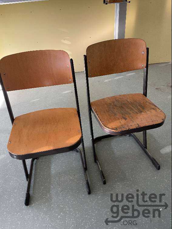 Holzkufenstühle – Spende in Marbach am Neckar