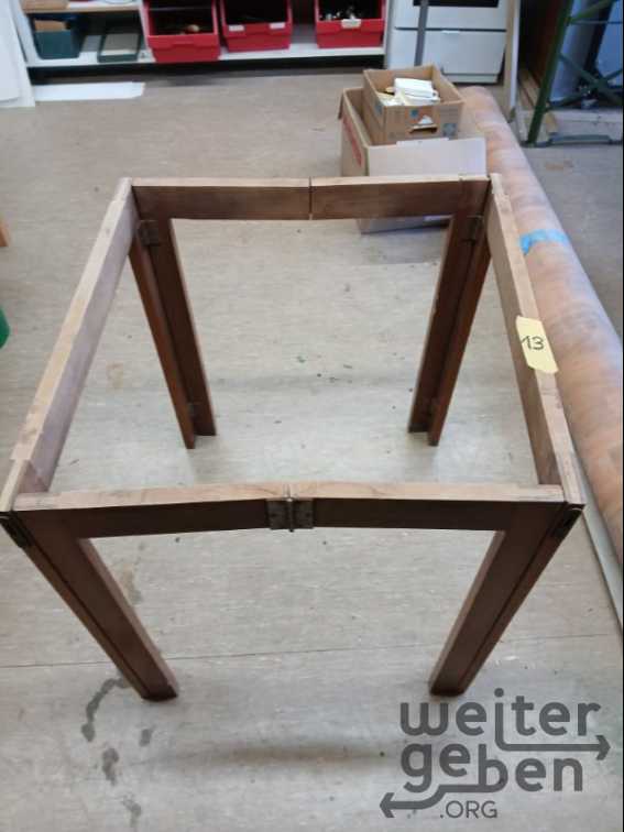Holztische – Spende in Traunstein