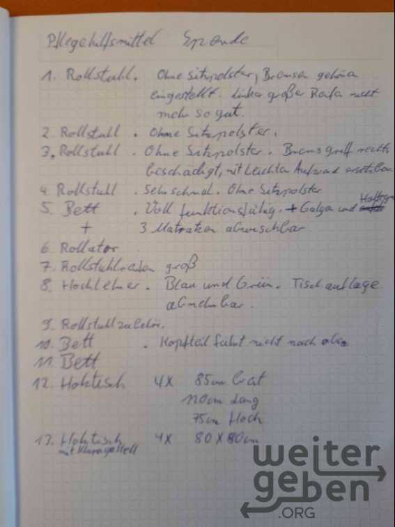 Holztische in Traunstein