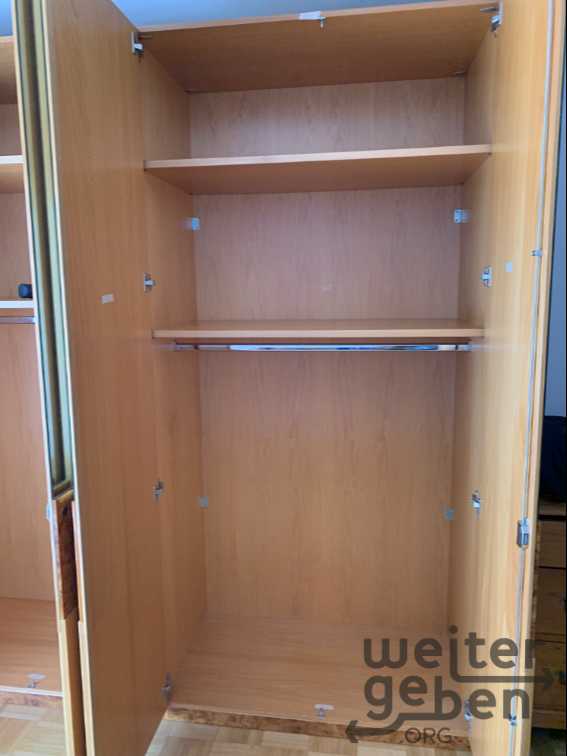 Kleiderschrank in Unterwössen