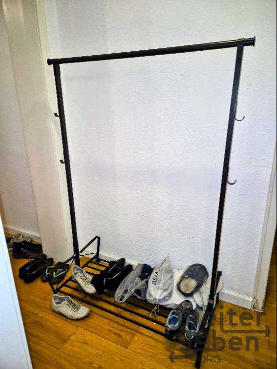 Kleiderständer – Spende in Düsseldorf