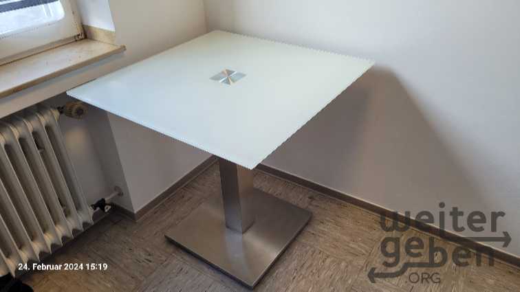 Küchenglastisch – Spende in Mönchengladbach