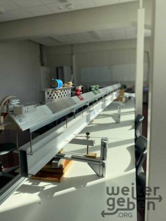 Luftkissenbahn Experimentiergerät – Spende in Hamburg
