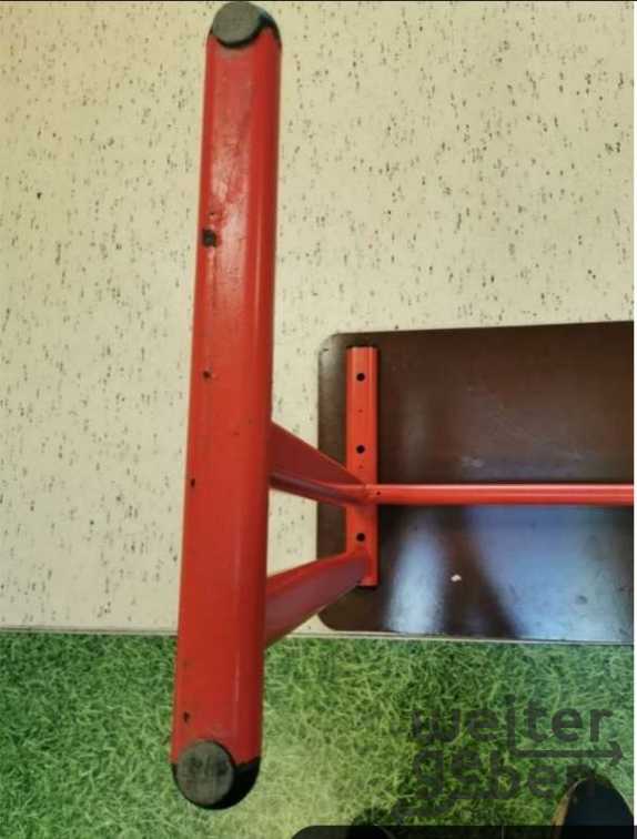 Mittelstufe Tische in Hüttenberg-Rechtenbach