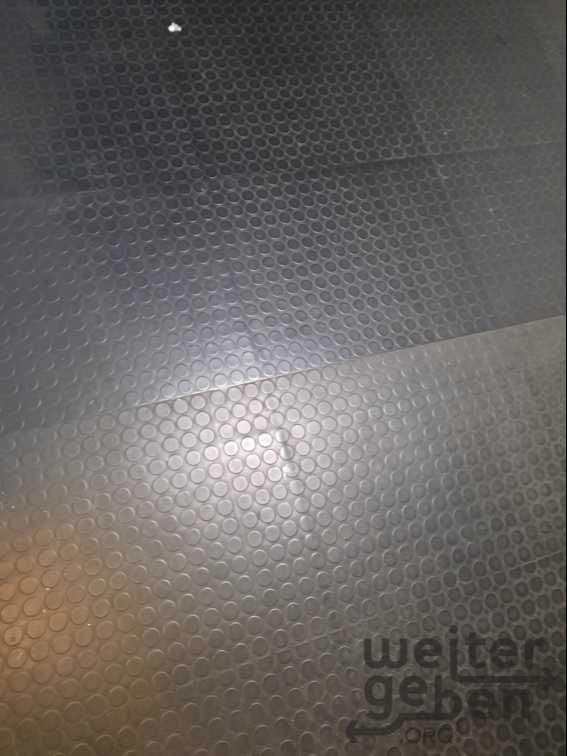 Noppenboden 5x9m – Spende in Stuttgart