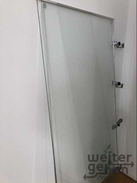Partition glass panel – Spende in Frankfurt am Main