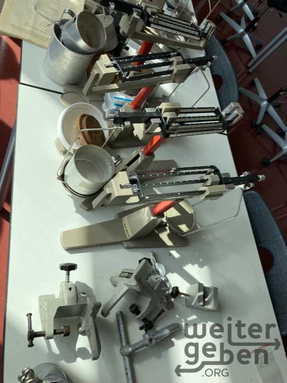 Physik-Geräte & -material  in Hamburg