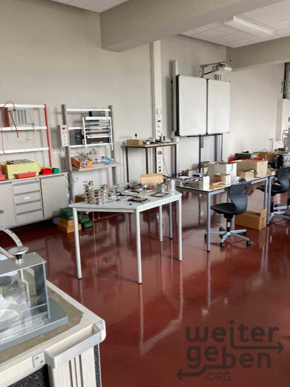 Physik-Versuchsgeräte & St in Hamburg