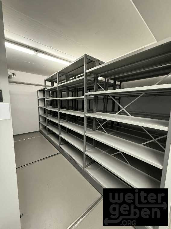 Rollarchive : Mobile Regalsysteme in Freiburg