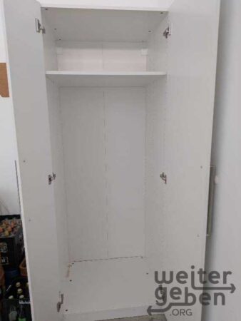 Schrank 2meter groß – Spende in Berlin