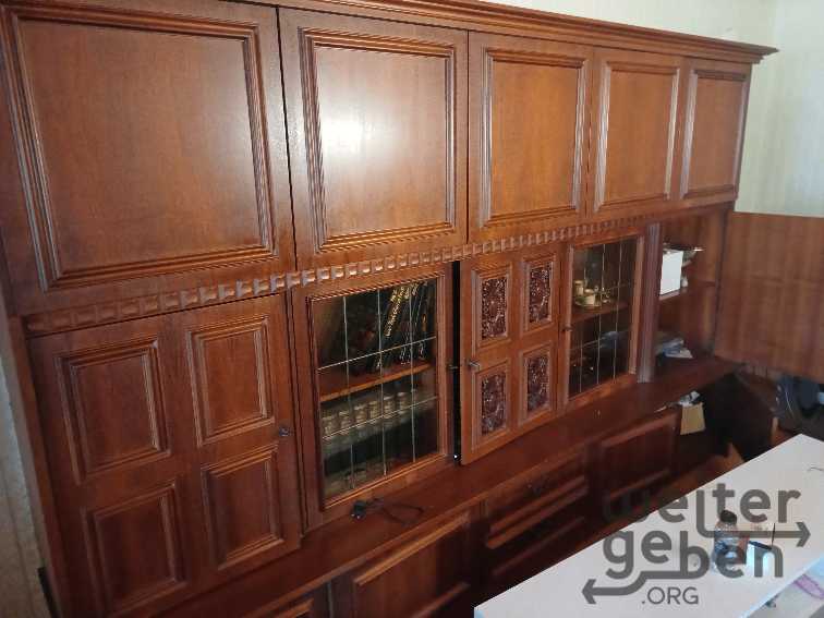 Schrank  in Steinebach/Sieg