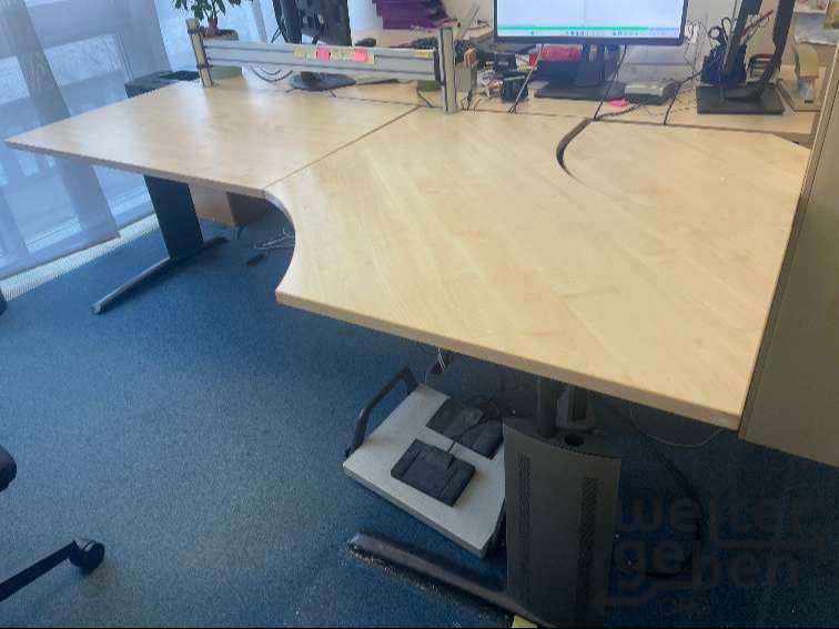 Schreibtisch – Spende in München