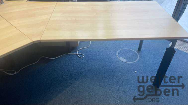 Schreibtisch in München