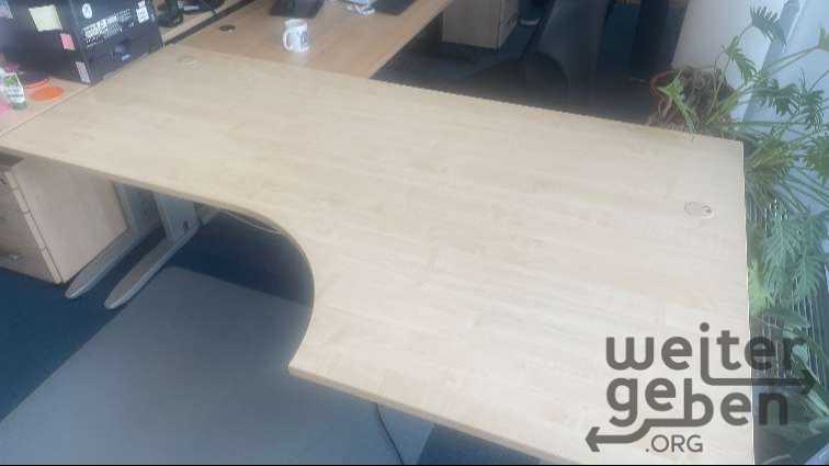 Schreibtisch in München