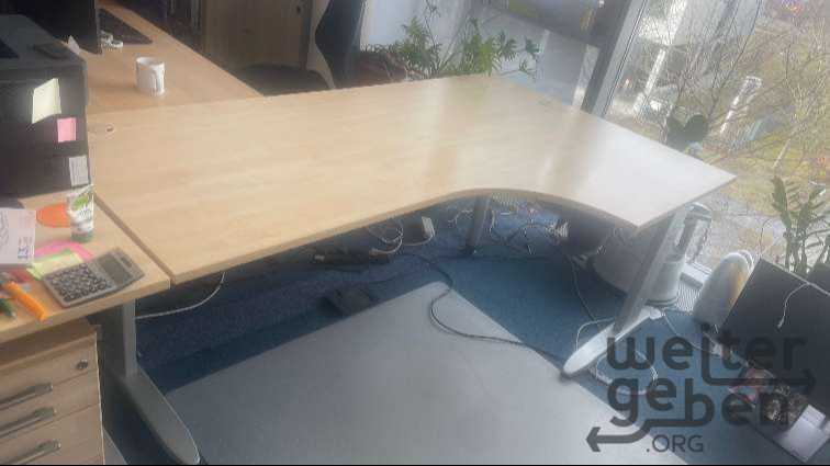 Schreibtisch in München