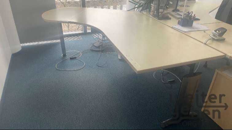 Schreibtisch – Spende in München