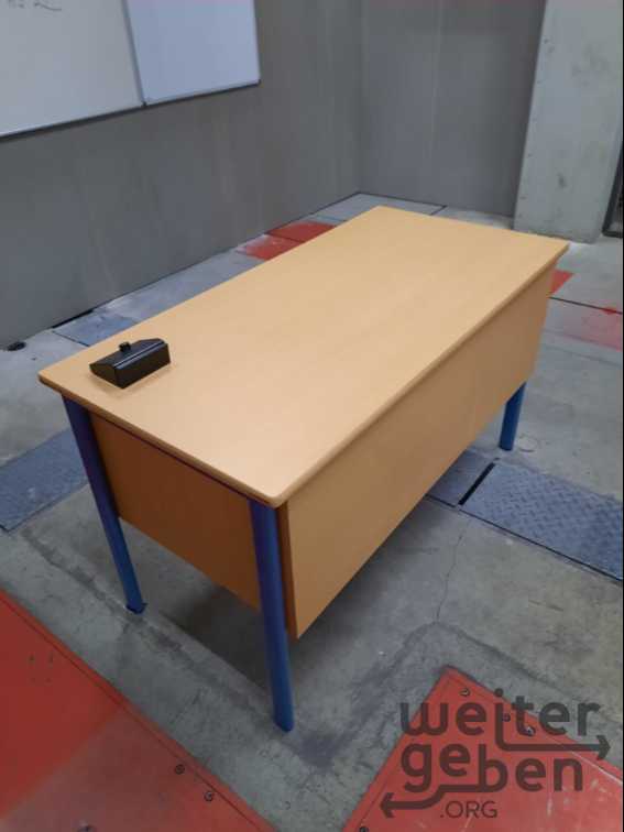 Schultische 3. bis 6. Klasse in Stuttgart