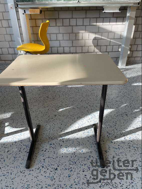 Schultische Klasse 5/6 in Marbach am Neckar