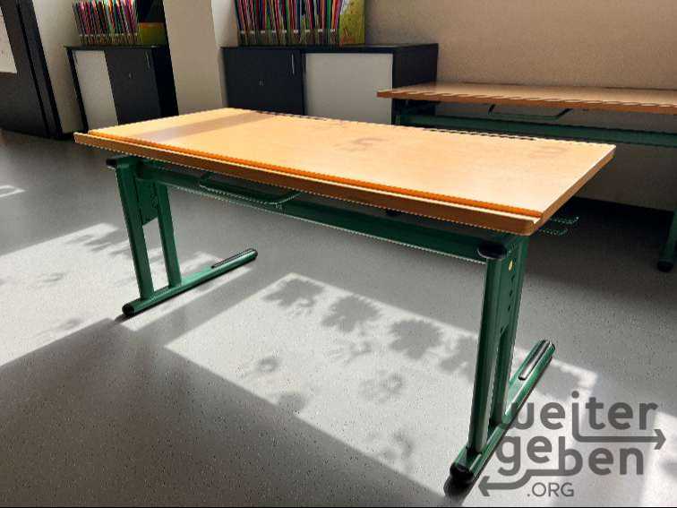 Schultische in Kierspe