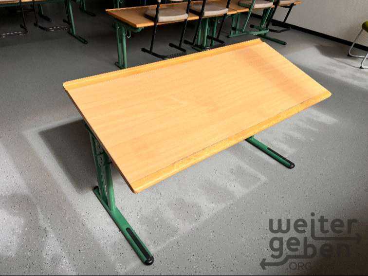 Schultische in Kierspe