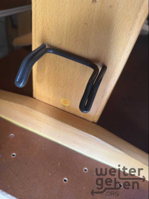 Schultische und Stühle in Marpingen0