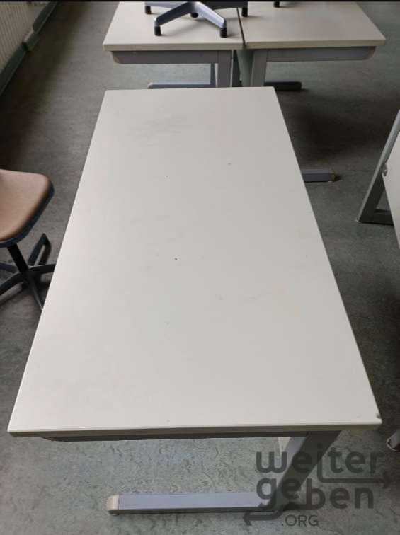 Schülertische in Hann. Münden