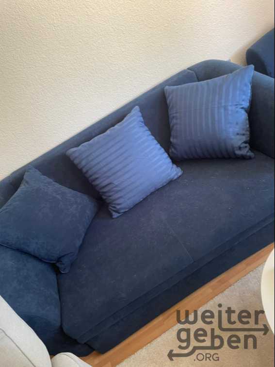 Sofa inkl. Schlaffunktion und Bettkasten – Spende in Berlin