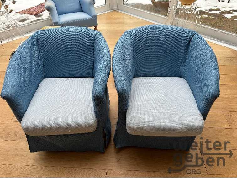 Sofa_und_Sessel – Spende in Kronberg im Taunus