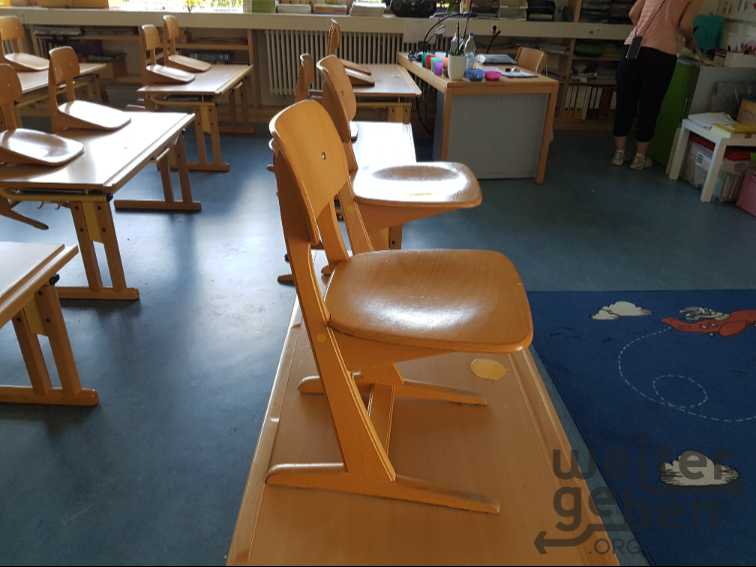 Schulstühle in Planegg