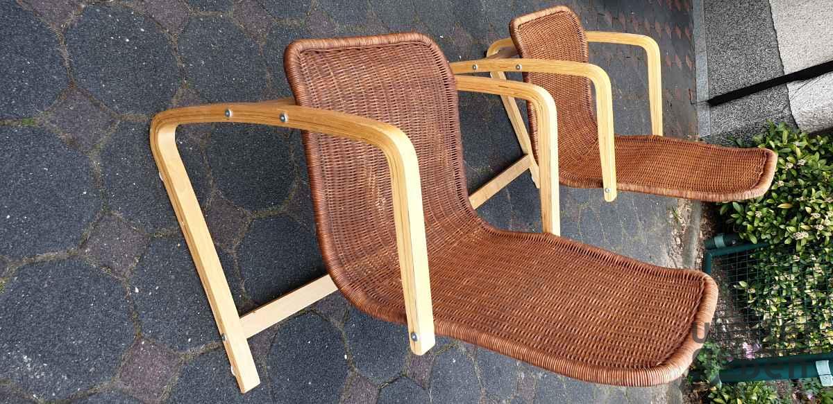 Stühle Flechtstühle Wippstühle in Leichlingen