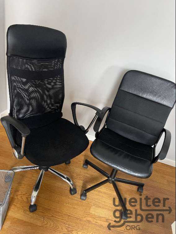 verschiedene Bürostühle – Spende in Berlin