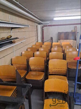 Stühle – Spende in Recklinghausen