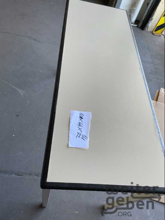schmaler Tisch 120cm breit – Spende in Solingen