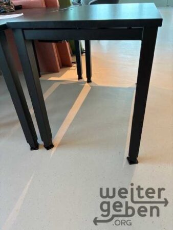 Tische  110 x 60 cm – Spende in München