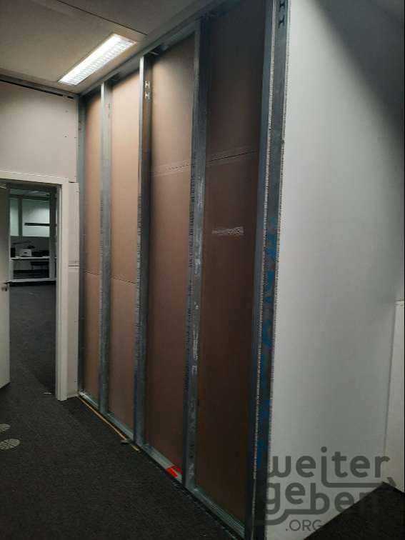 Trockenbauwände 40m x2,82mh in Stuttgart