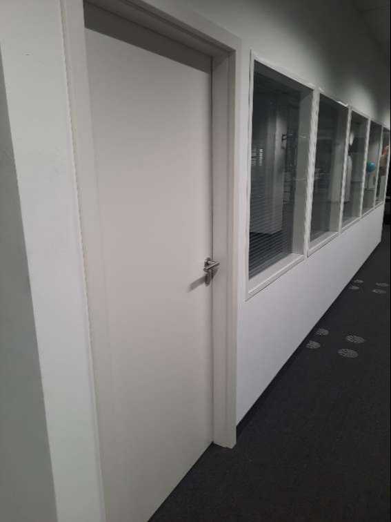 Trockenbauwände 40m x2,82mh in Stuttgart